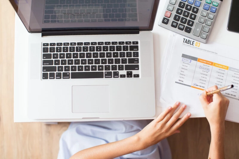 Comment changer l'éditeur de factures de mon organisation comptable ?