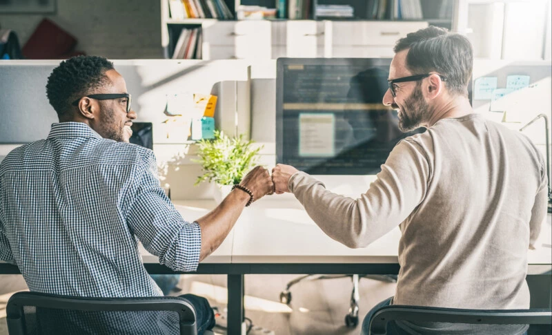 Comment créer son entreprise tout en conservant le statut de salarié ?