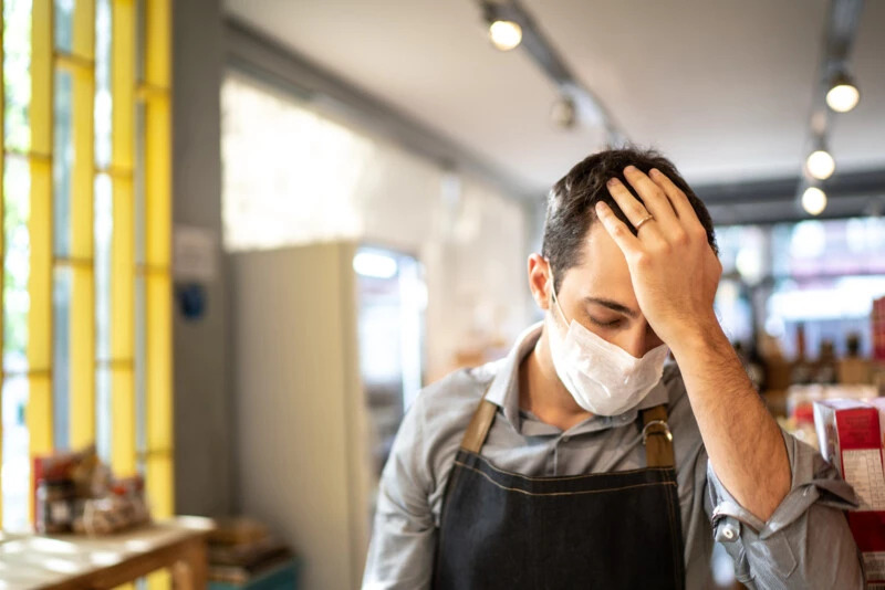 Micro-entrepreneur : Puis-je sous-traiter en cas de maladie ?