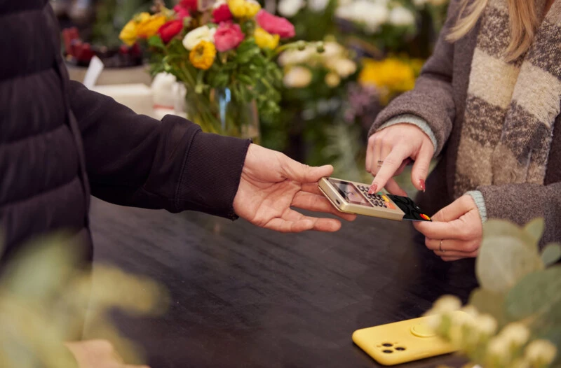 Mini-Smile : Le terminal de paiement mobile et compact pour les commerçants