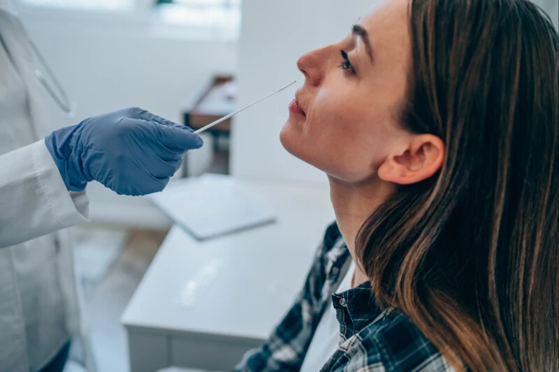 Peut-on mettre ses tests PCR en frais professionnels ?