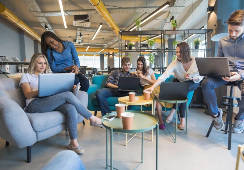 Puis-je m'associer en tant que micro-entrepreneur ?