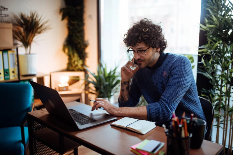 Quelles sont les différences entre les freelances, travailleurs indépendants, auto-entrepreneurs et TPE ?